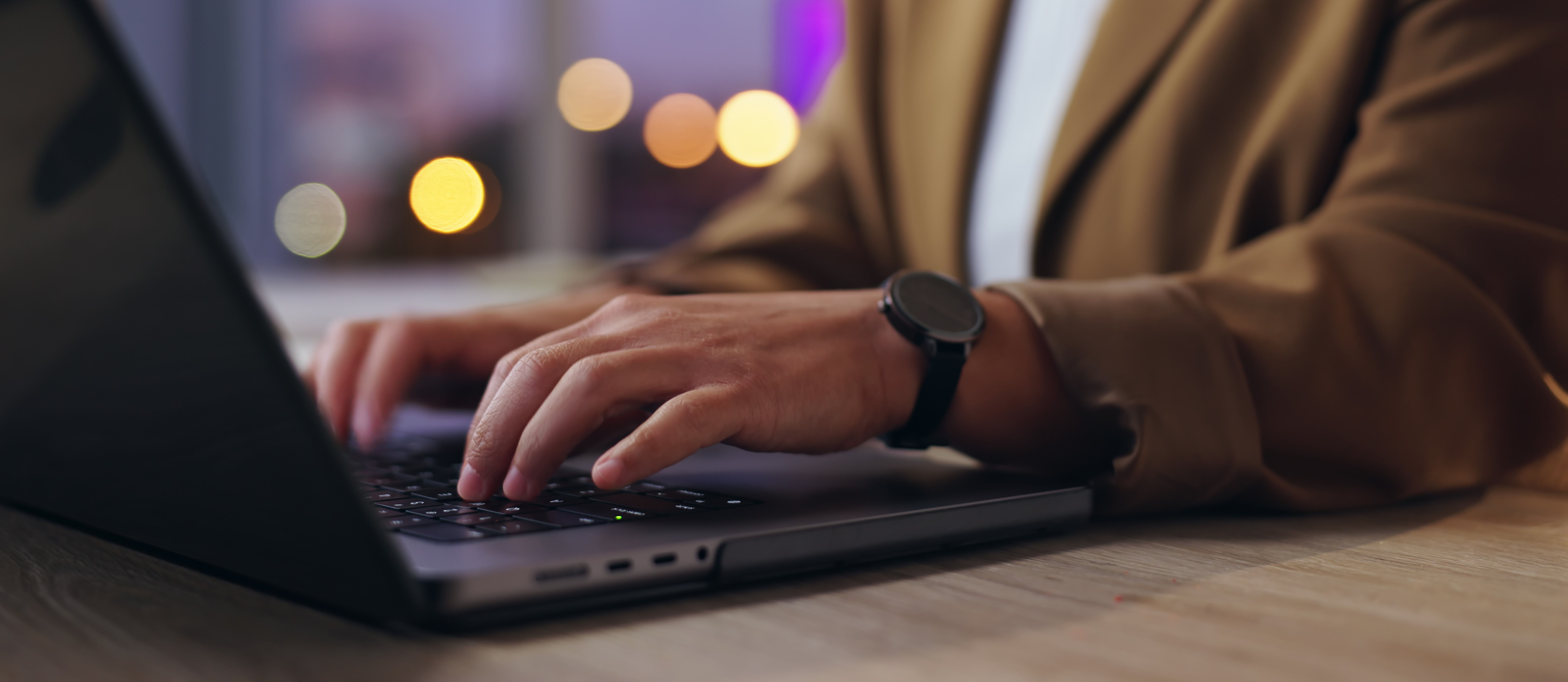 Populiariausi nešiojami kompiuteriai - Elesen