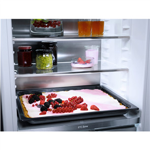 Miele, 244 L, height 177 cm - Built-in Refrigerator Item - KFN7744E