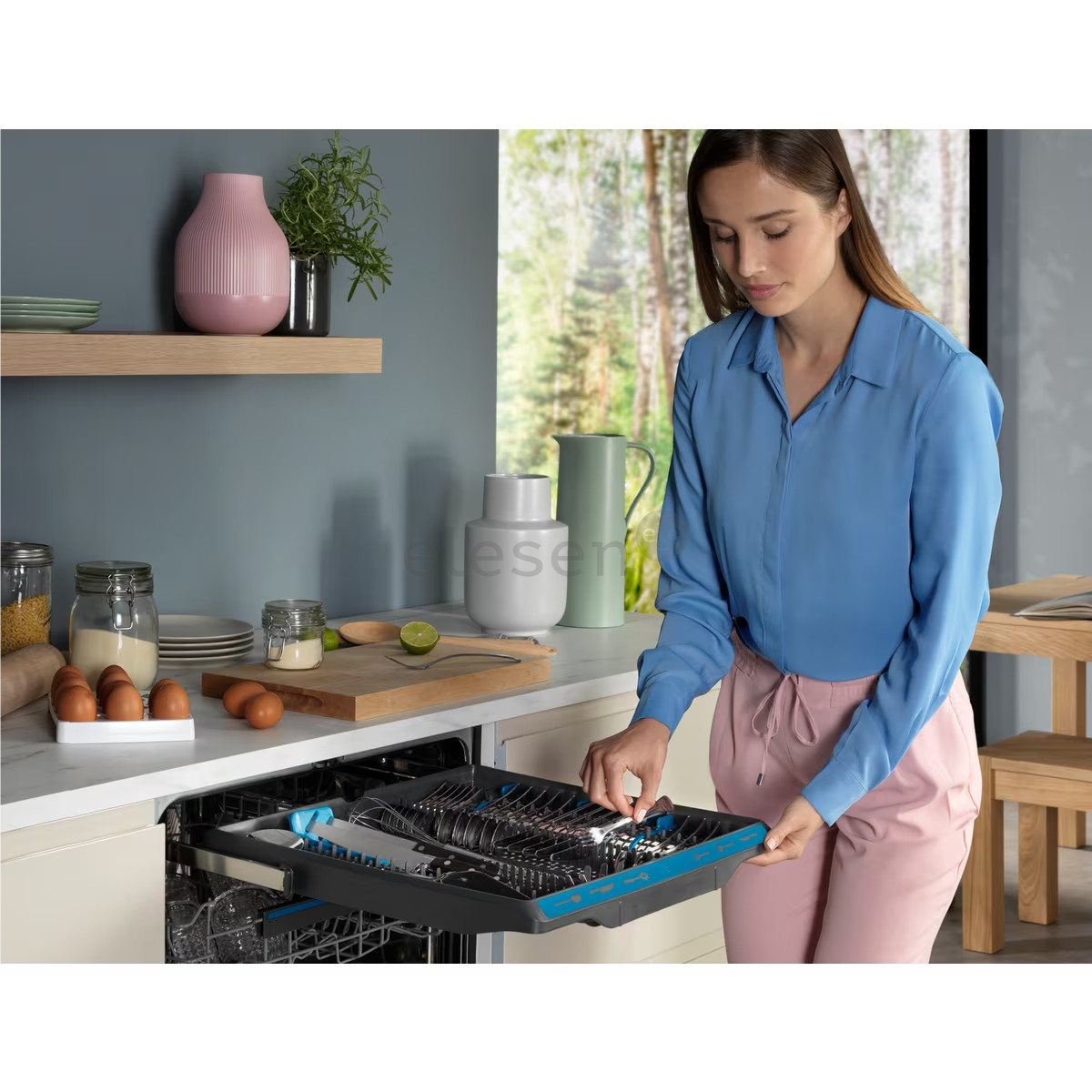 Electrolux 600 SatelliteClean, 14 komplektų talpa, balta - Indaplovė