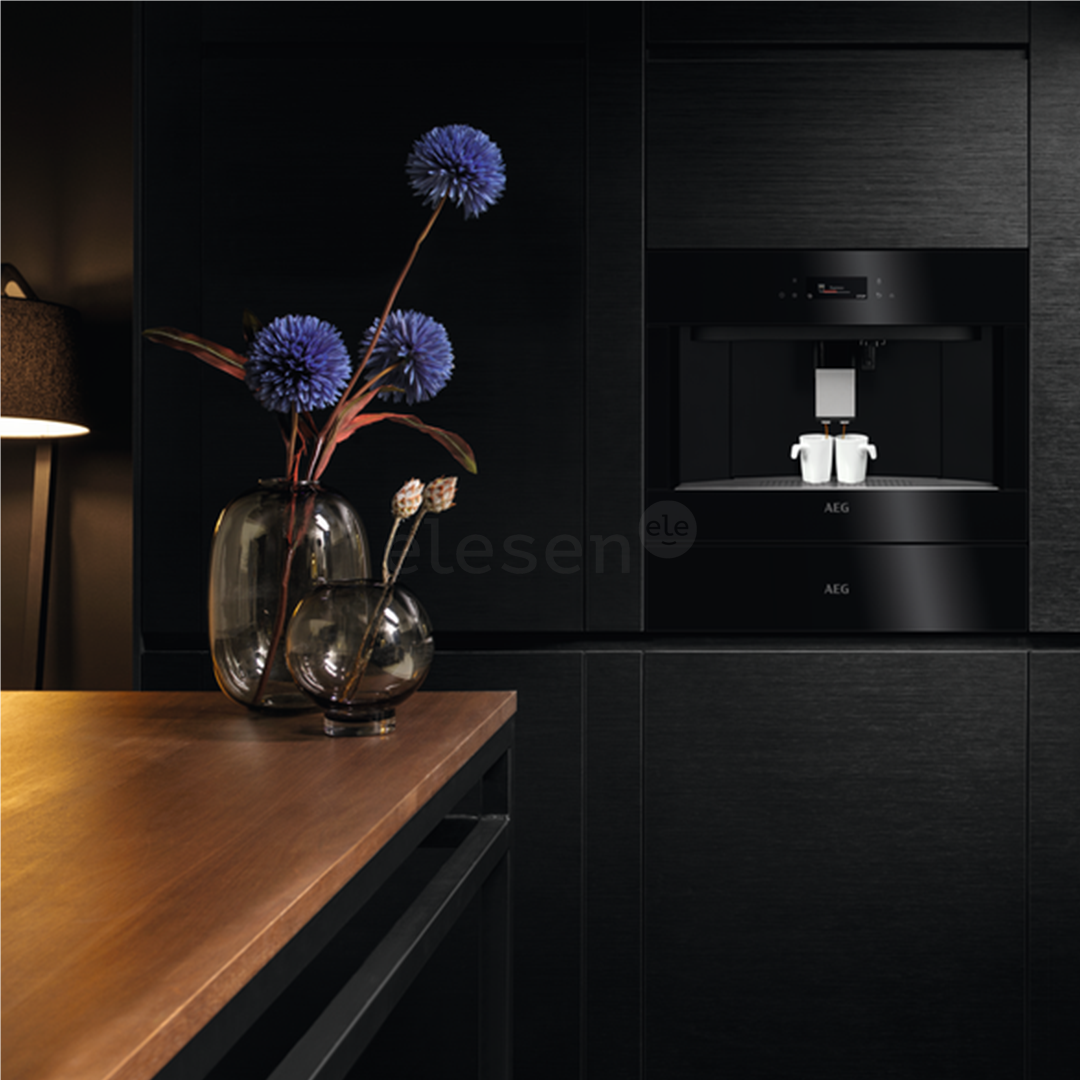 Įmontuojamas kavos aparatas AEG Prekė - KKB894500B