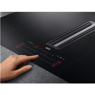 AEG 8000 FlexiBridge, plotis 83 cm, juoda - Įmontuojama indukcinė kaitlentė su gartraukiu Prekė-CCE84779CB