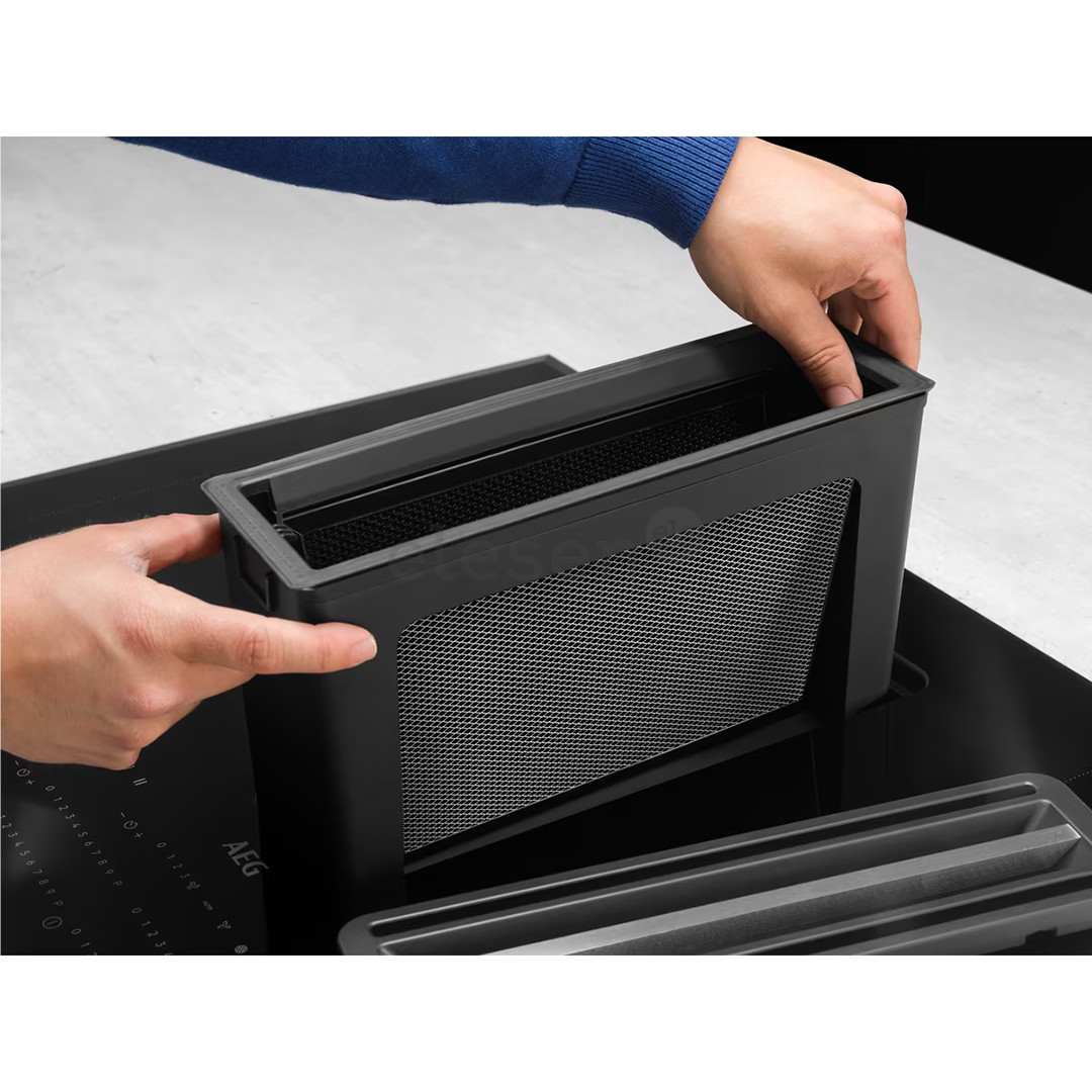 AEG 6000 FlexiBridge, plotis 83 cm, juoda - Įmontuojama indukcinė kaitlentė su gartraukiu