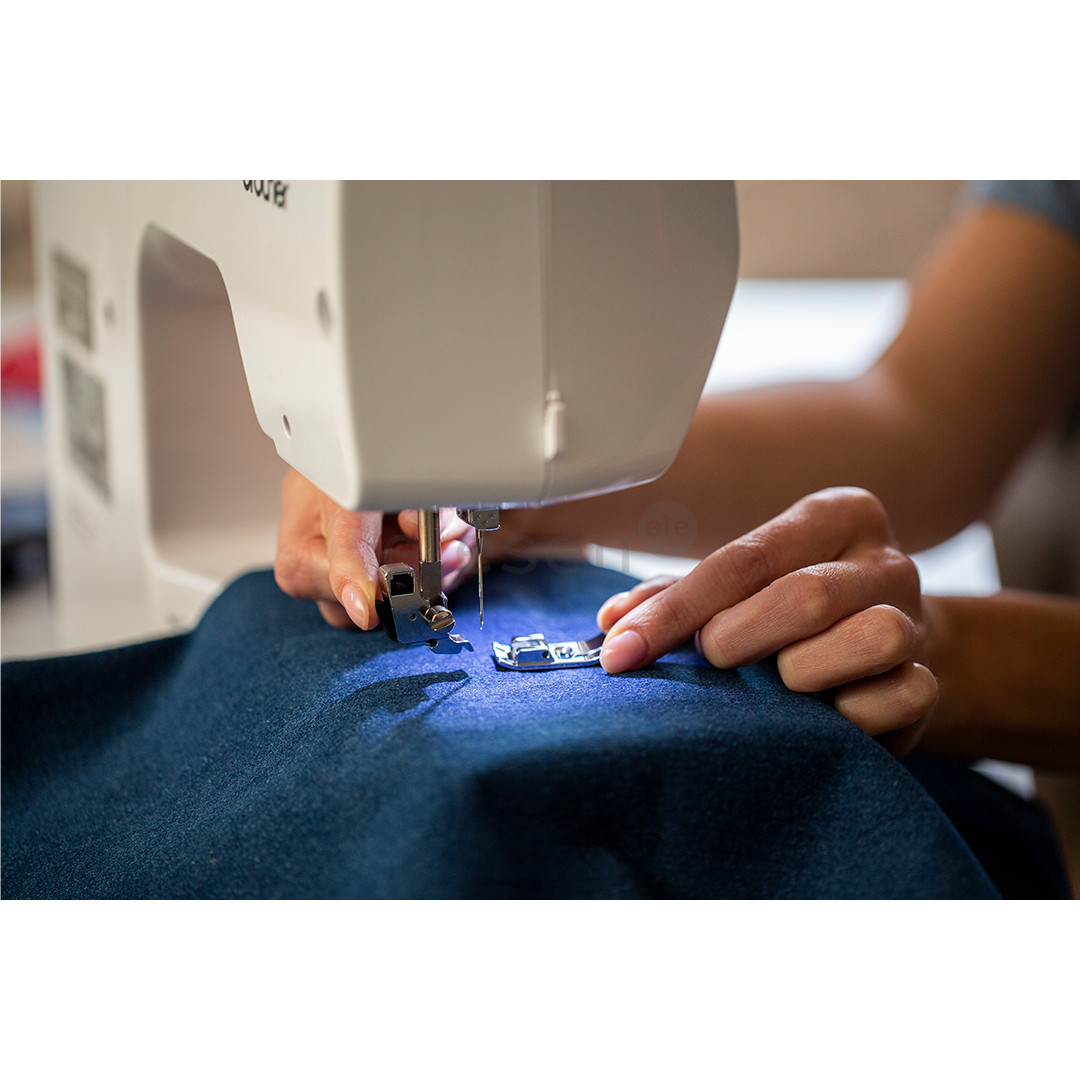 Brother, white/blue - Sewing machine Item - RL425