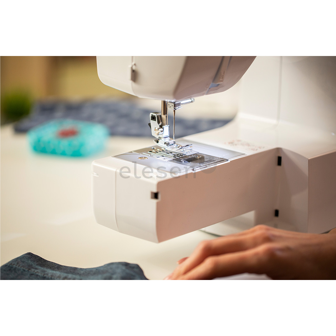 Brother, white/blue - Sewing machine Item - RL425