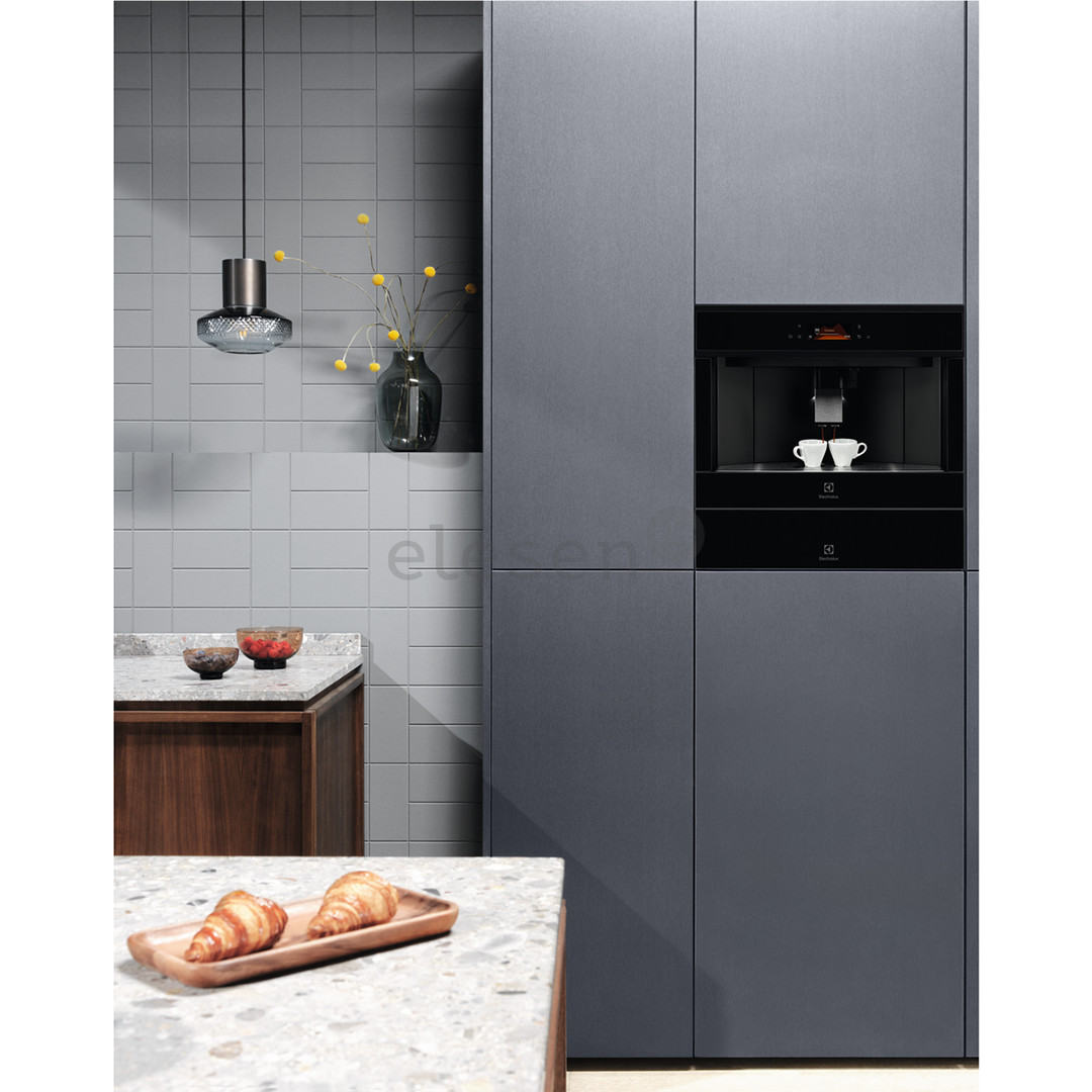Electrolux Pure Black, черный - Интегрируемая кофемашина Товар - EBC85H