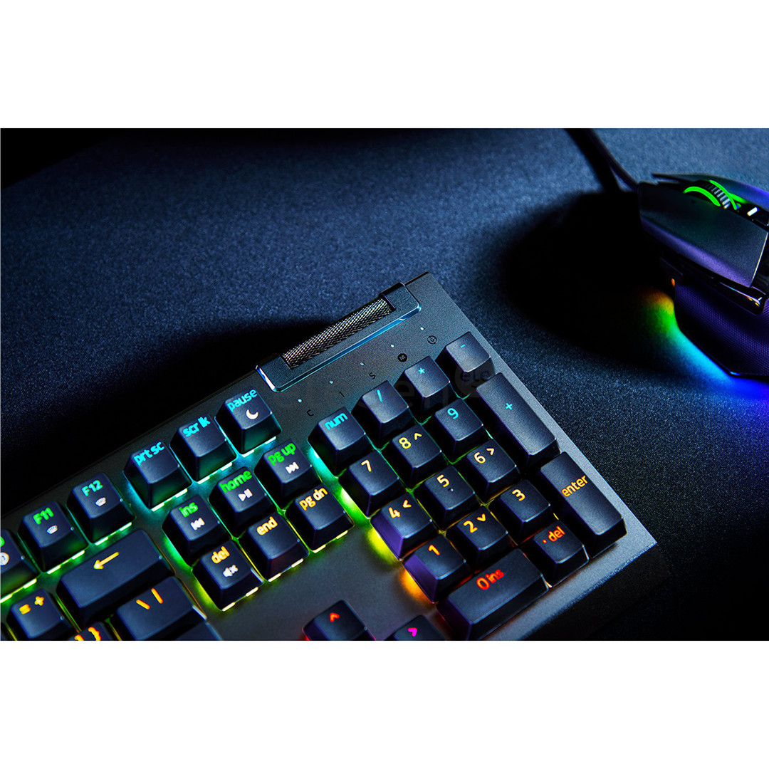 Klaviatūra Razer BlackWidow V4 X, Green Switch, mechanical, SWE, black Prekė - RZ03-04700600-R3N1