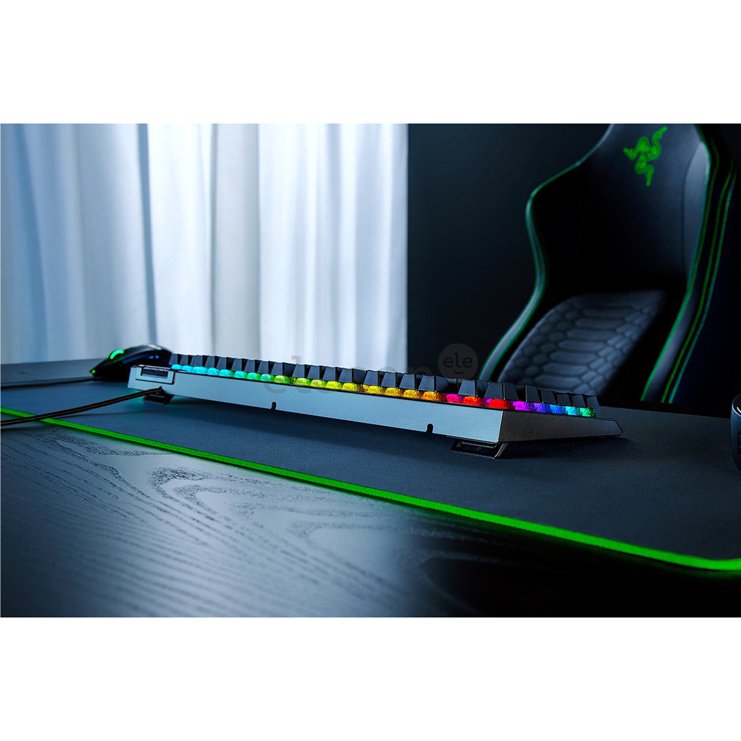 Klaviatūra Razer BlackWidow V4 X, Green Switch, mechanical, SWE, black Prekė - RZ03-04700600-R3N1