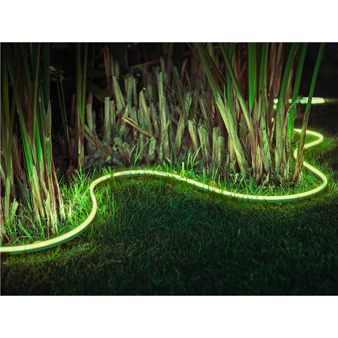 Philips Hue Lightstrip Outdoor, White and Color Ambiance, 5 m, color - Lauko LED šviesos juosta Prekė - 929002289102