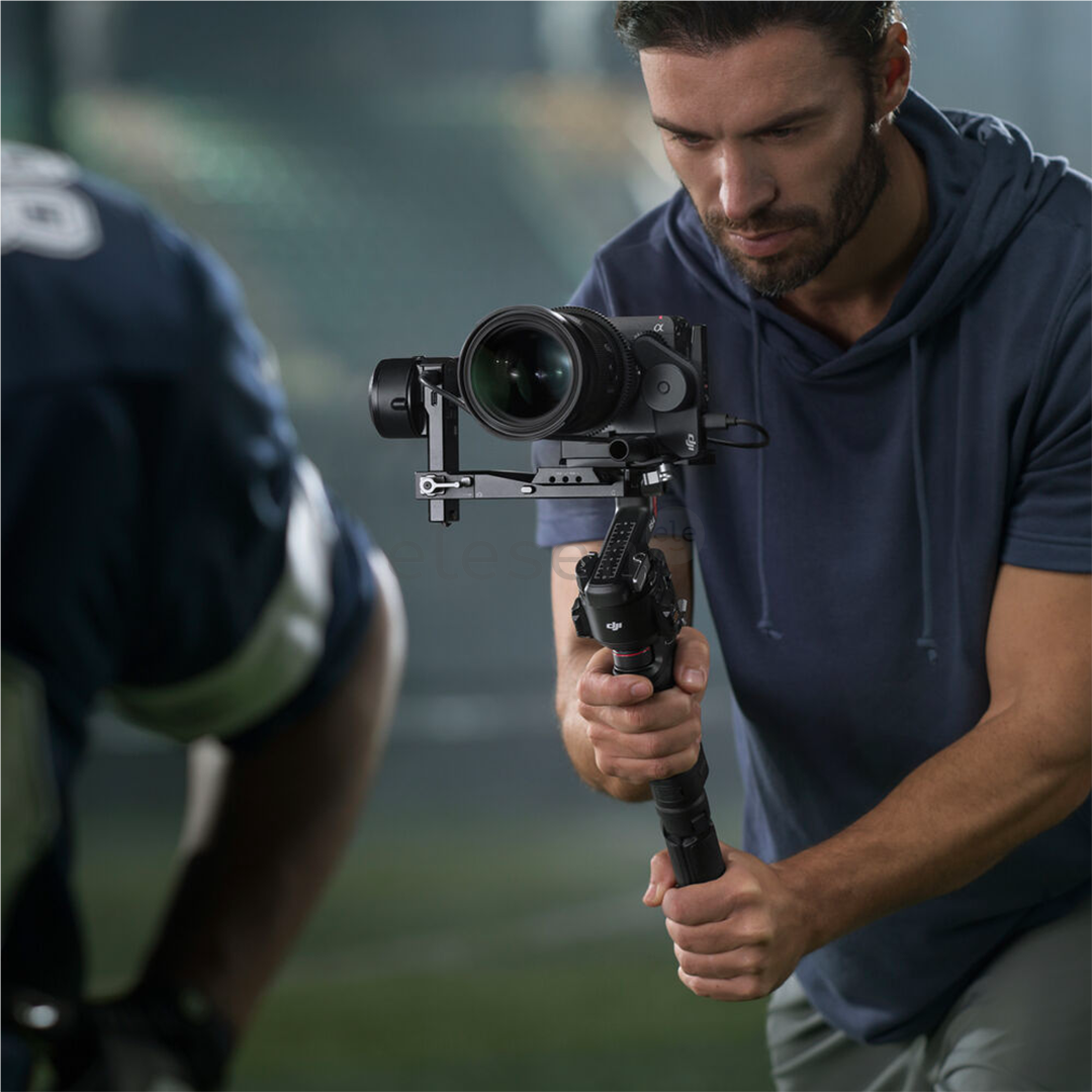 DJI RS 4 Gimbal Stabilizer, juodas - Stabilizatorius