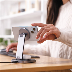 Satechi 2-in-1 Foldable Qi2 Charging Stand - Belaidžio įkrovimo stotelė