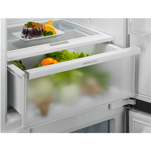 Electrolux 700 Series, No Frost, 256 L, aukštis 178 cm - Įmontuojamas šaldytuvas