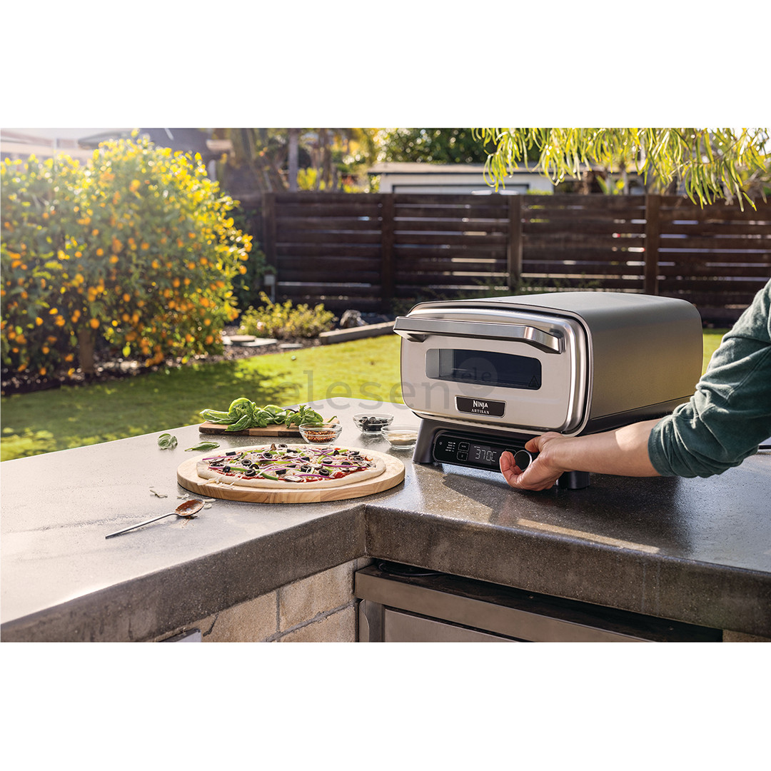 Ninja Artisan, grey - Electric outdoor pizza oven & air fryer
