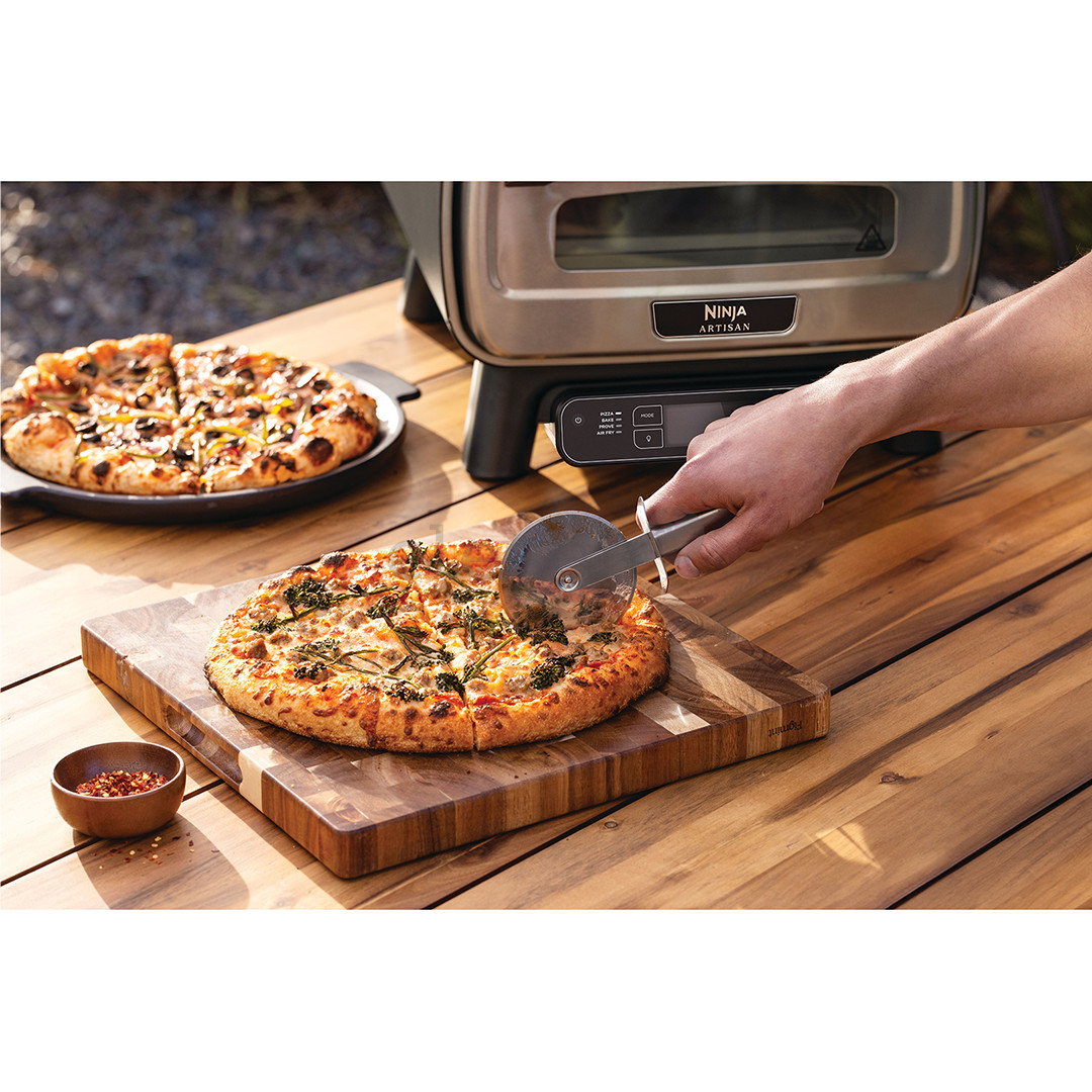 Ninja Artisan, grey - Electric outdoor pizza oven & air fryer