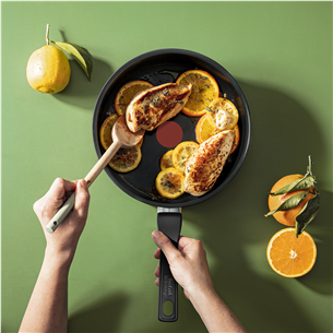 Tefal Renew, 24 cm, juoda - Keptuvė-troškintuvas