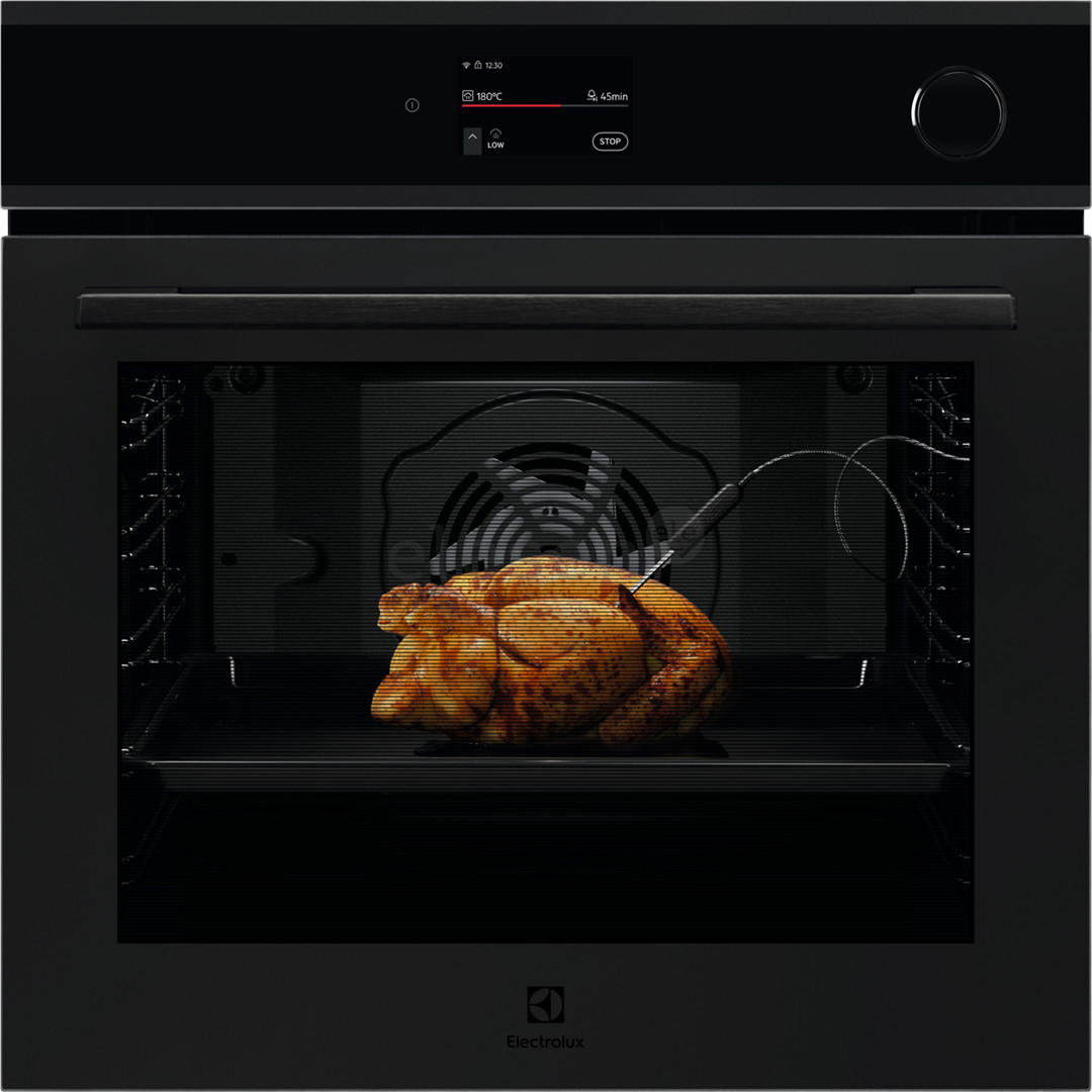 Electrolux 700 Series MealAssist with SteamCrisp, 72 L, pirolizė, matinė juoda - Įmontuojama garinė orkaitė