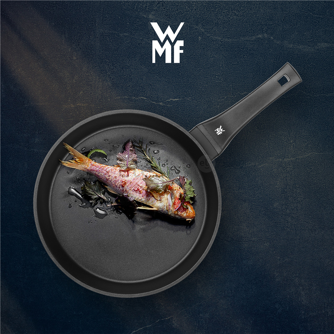 WMF PermaDur Premium, diameter 28 cm, black - Frying pan