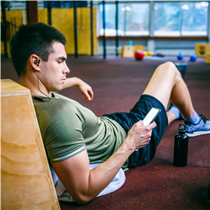 JBL Endurance Run 3, juodos - Belaidės ausinės