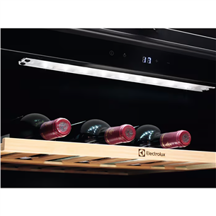 Electrolux 500 Series, 52 бутылки, высота 82 см, черный - Интегрируемый винный шкаф