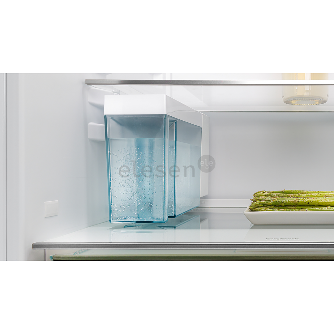 Liebherr Plus NoFrost, 254 L, height 177 cm - Built-in refrigerator