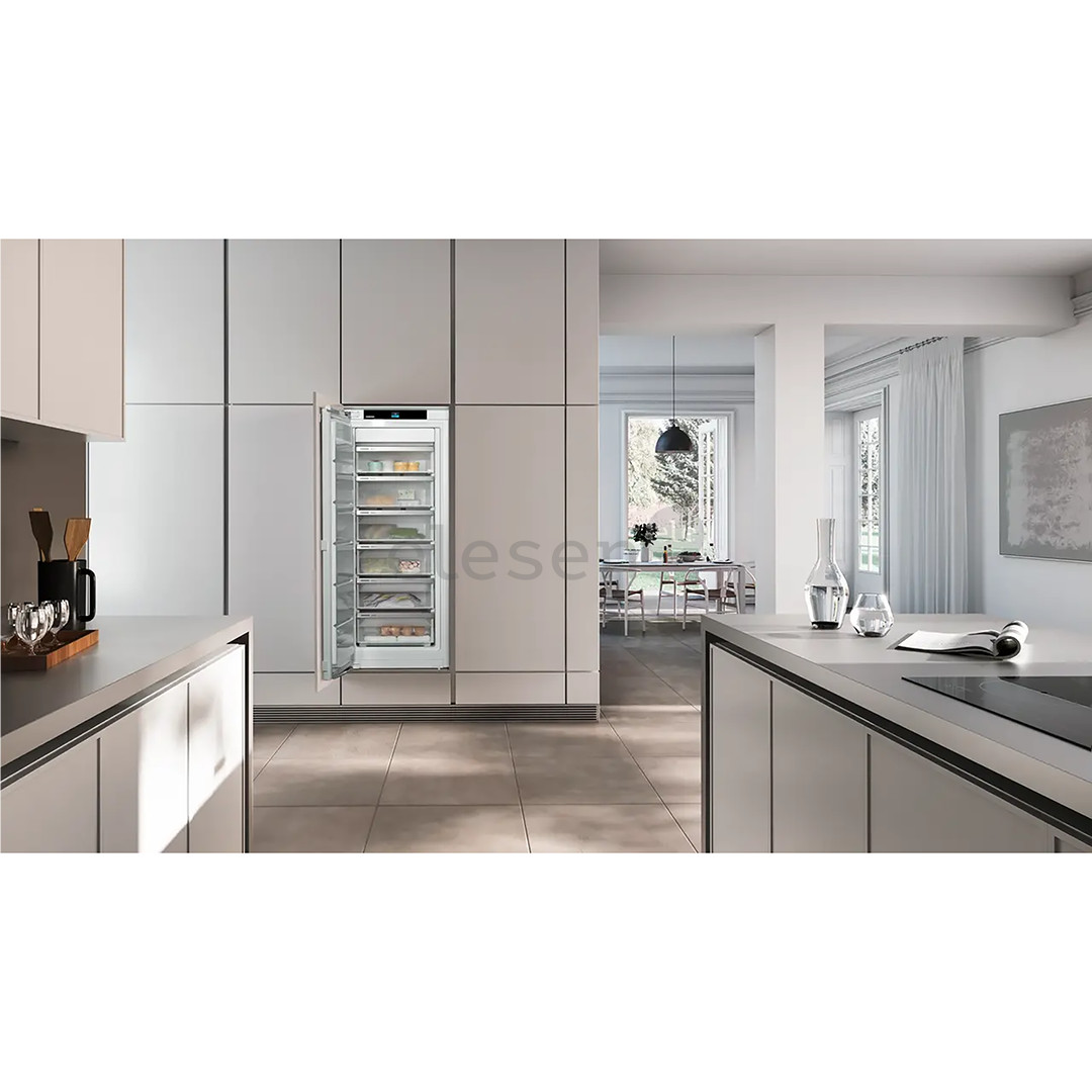 Liebherr prime NoFrost, 156 L, height 140 cm - Built-in freezer