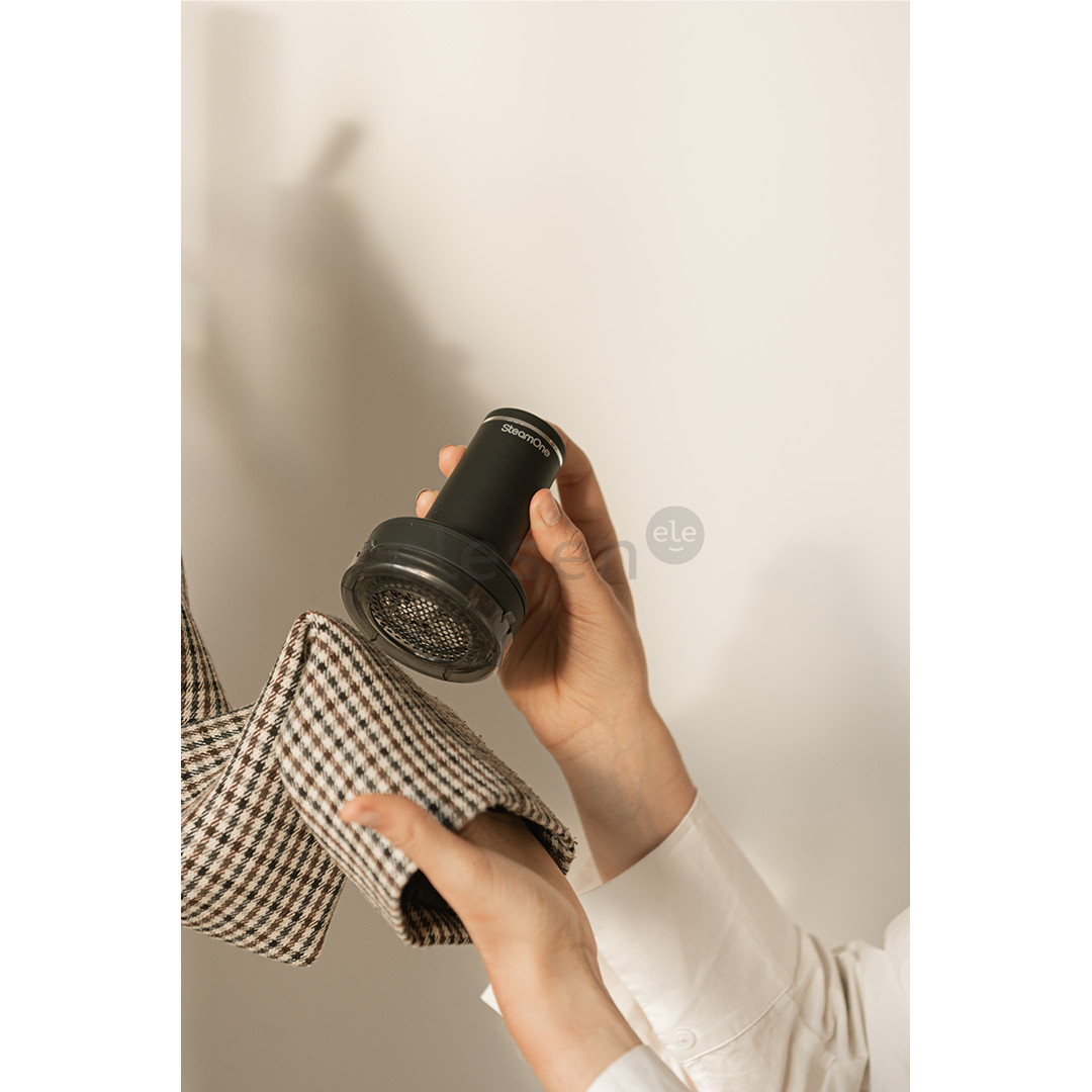 SteamOne, black - Fabric shaver