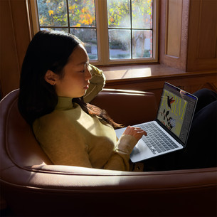 Apple MacBook Air 13 (2026), M5, 10C/10C, 24 ГБ, 1 ТБ, SWE, золотистый - Ноутбук