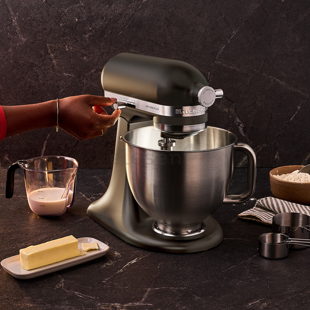 KitchenAid Artisan Plus, 4,7 L, rudas - Virtuvinis kombainas