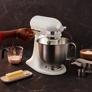 KitchenAid Artisan Plus, 4,7 L, baltas - Virtuvinis kombainas
