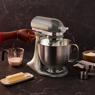 KitchenAid Artisan Plus, 4,7 L, sidabro spalvos - Virtuvinis kombainas