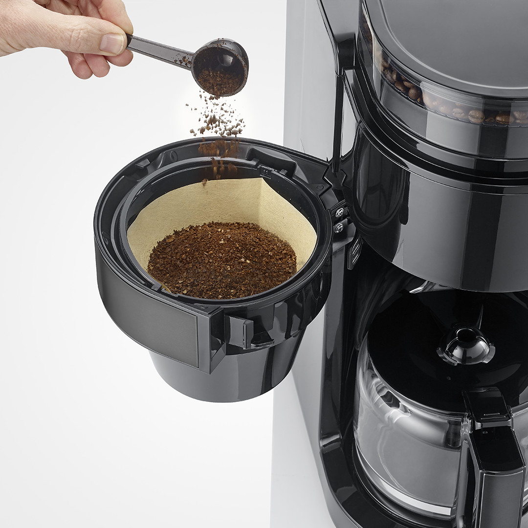 Severin AromaOne, 900 W, juodas - Kavos virimo aparatas