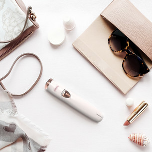 Wahl, pink - Facial hair remover