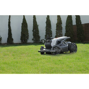 AirSeekers Tron, pilkas - Vejos robotas