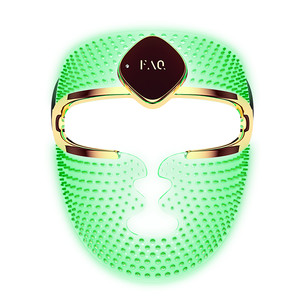 Foreo FAQ™ 202 - LED light therapy face mask