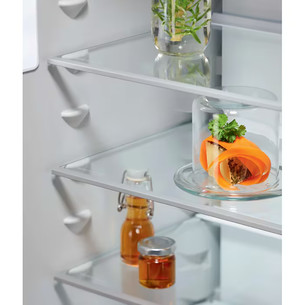 Electrolux 700, No Frost, 248 L, aukštis 178 cm - Įmontuojamas šaldytuvas