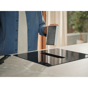 Electrolux 600 XT Bridge, plotis 60 cm, juoda - Įmontuojama indukcinė kaitlentė su gartraukiu